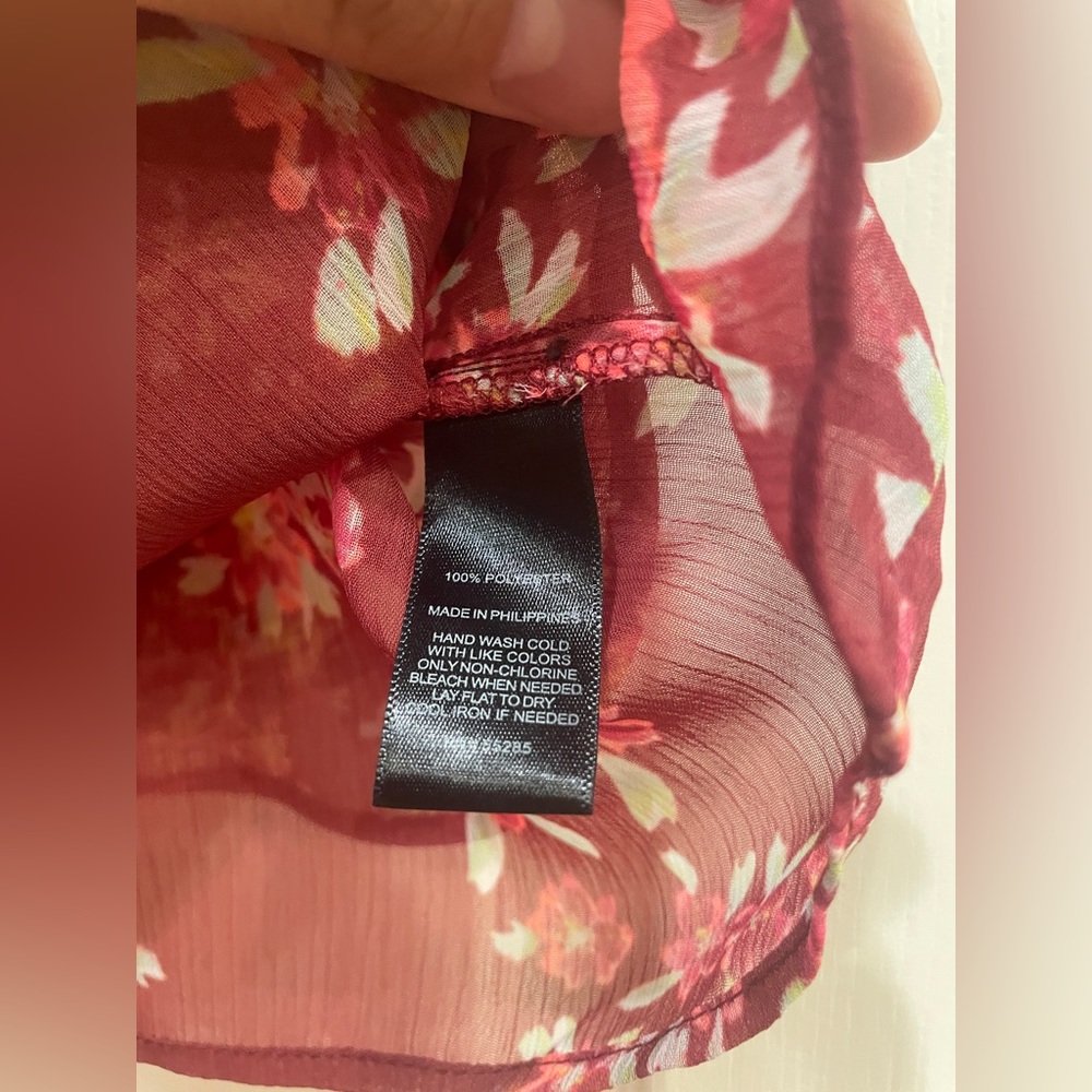Express Floral spaghetti strap layered top. - Picture 5 of 7